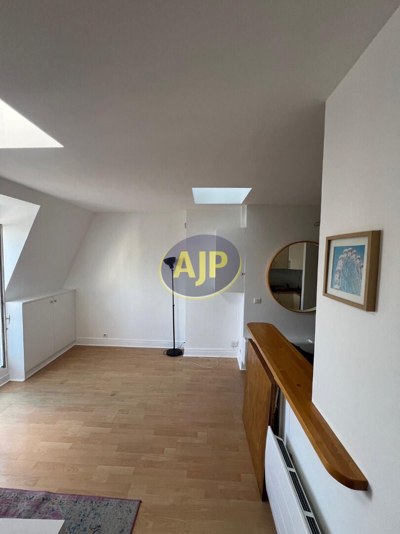 Appartement Rue Saint-Dominique à Paris