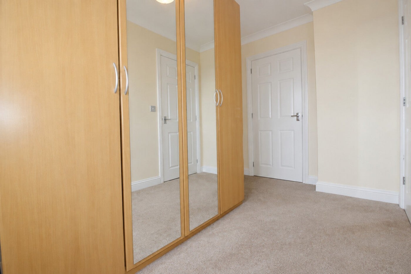 House Fox Hole Close in Huntingdonshire