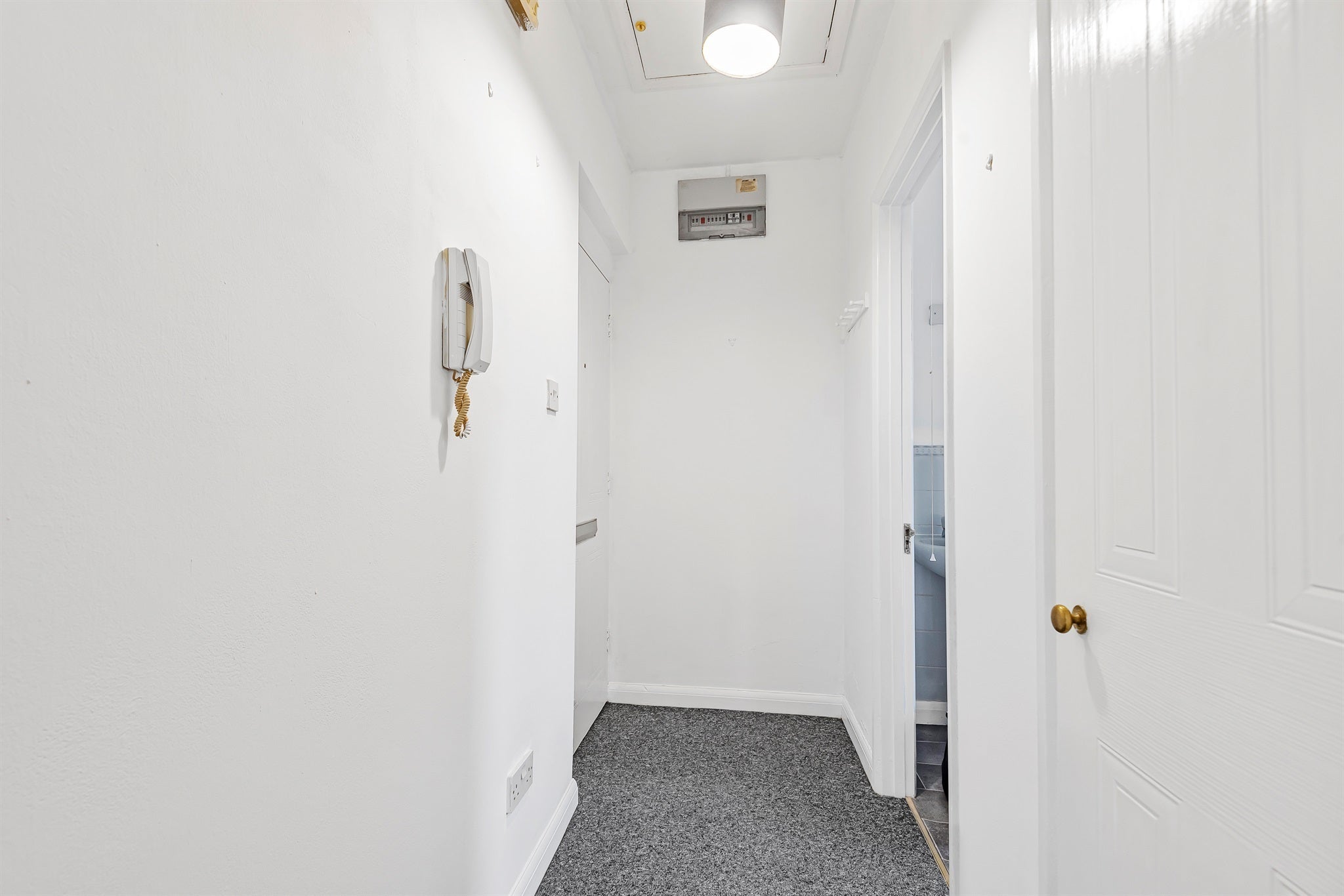 Flat St Mark's Crescent in Maidenhead