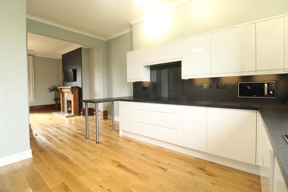 Flat Sycamore Place in Upper Cwmbran