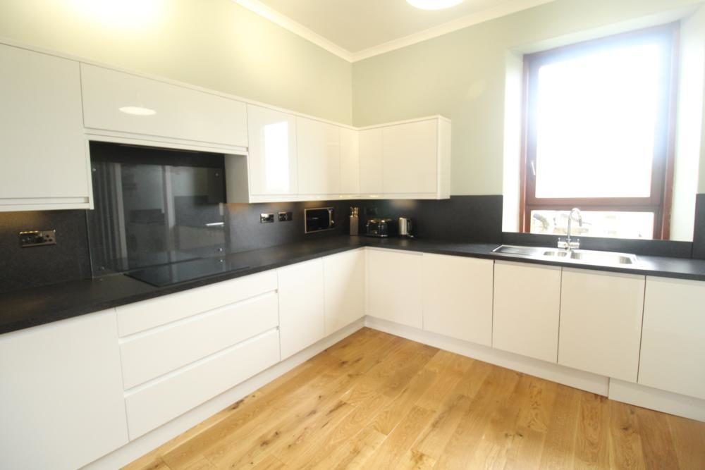 Flat Sycamore Place in Upper Cwmbran