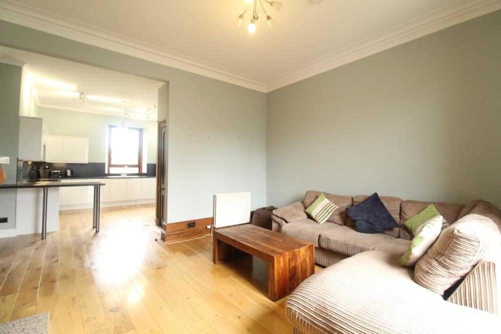 Flat Sycamore Place in Upper Cwmbran