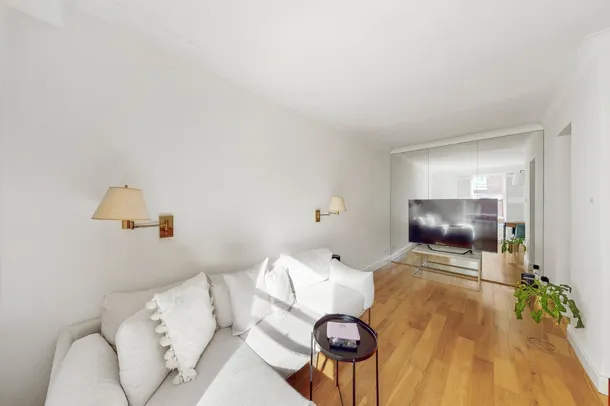 Flat Galen Place in Greater London