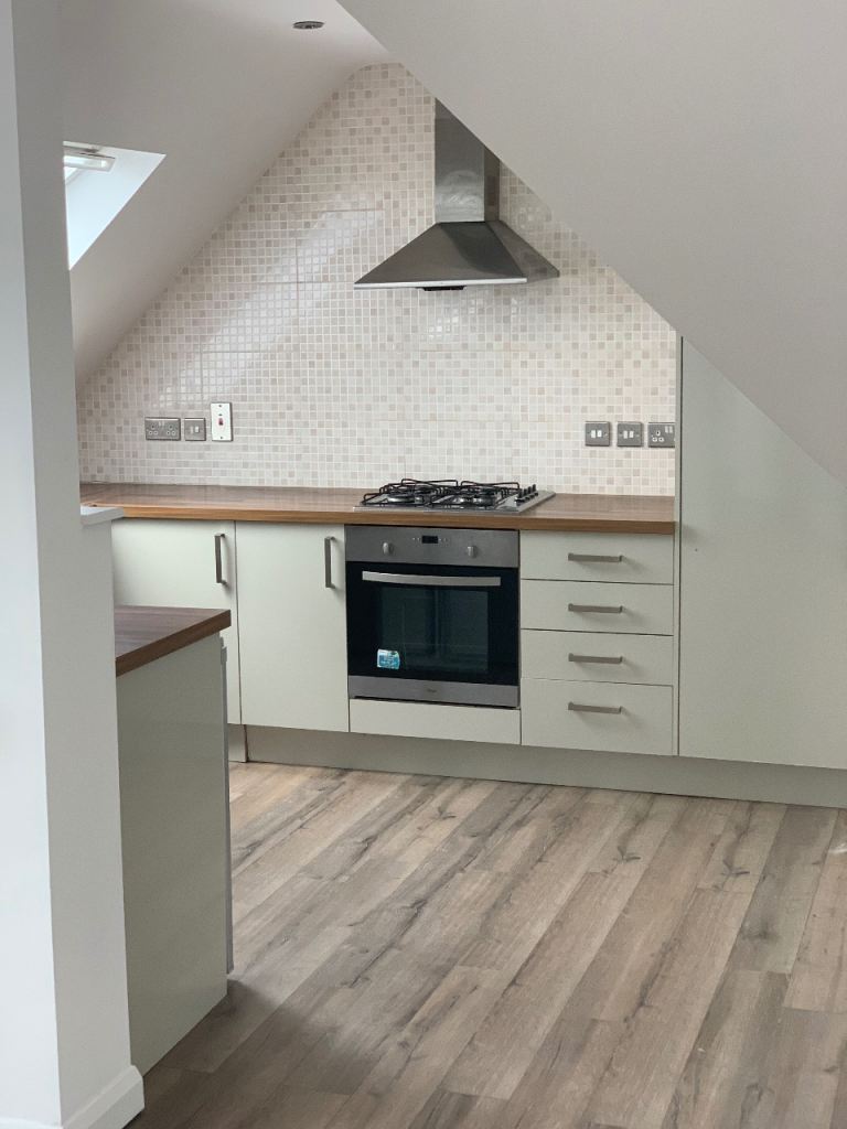 Flat Marlow Road in High Wycombe