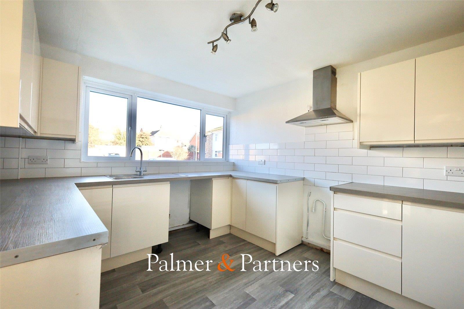 House Puffinsdale in Clacton-on-Sea