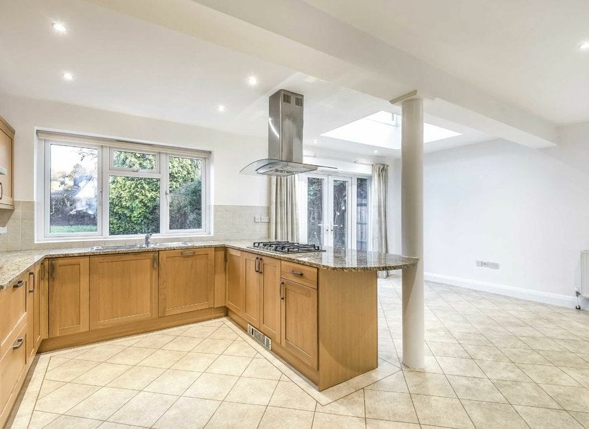 House Park Close in Elmbridge