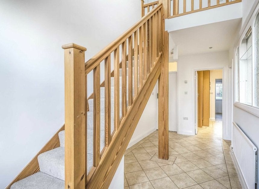 House Park Close in Elmbridge