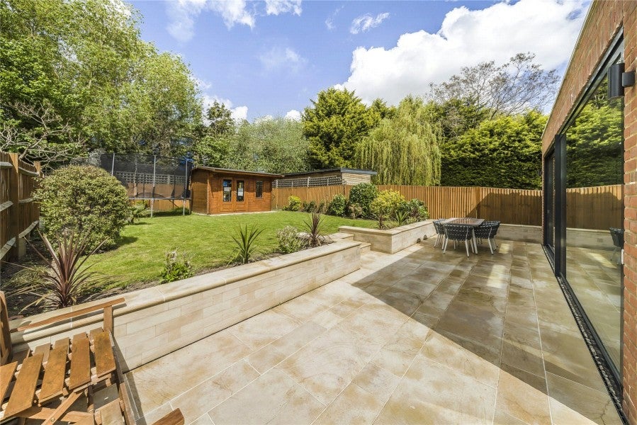 House Willow Close in Borough of Runnymede