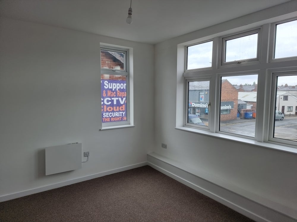 Flat Buxton Road in Hazel Grove
