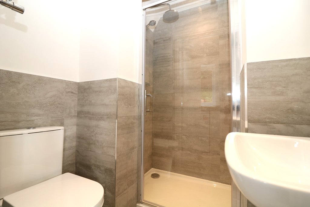 Flat Westcott Heath in Mole Valley