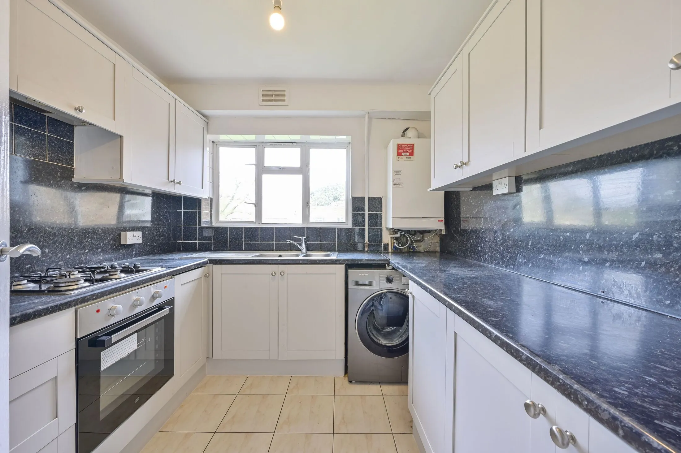 Flat Moffat Court in Greater London