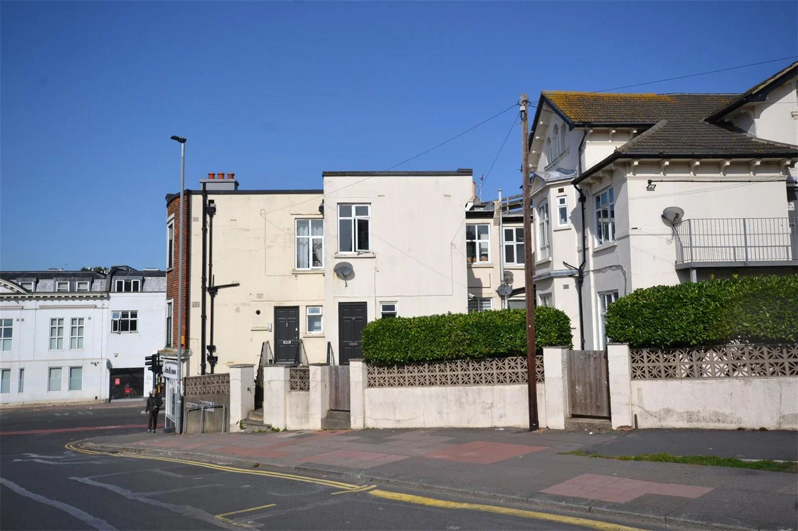 Flat Elm Grove in Brighton