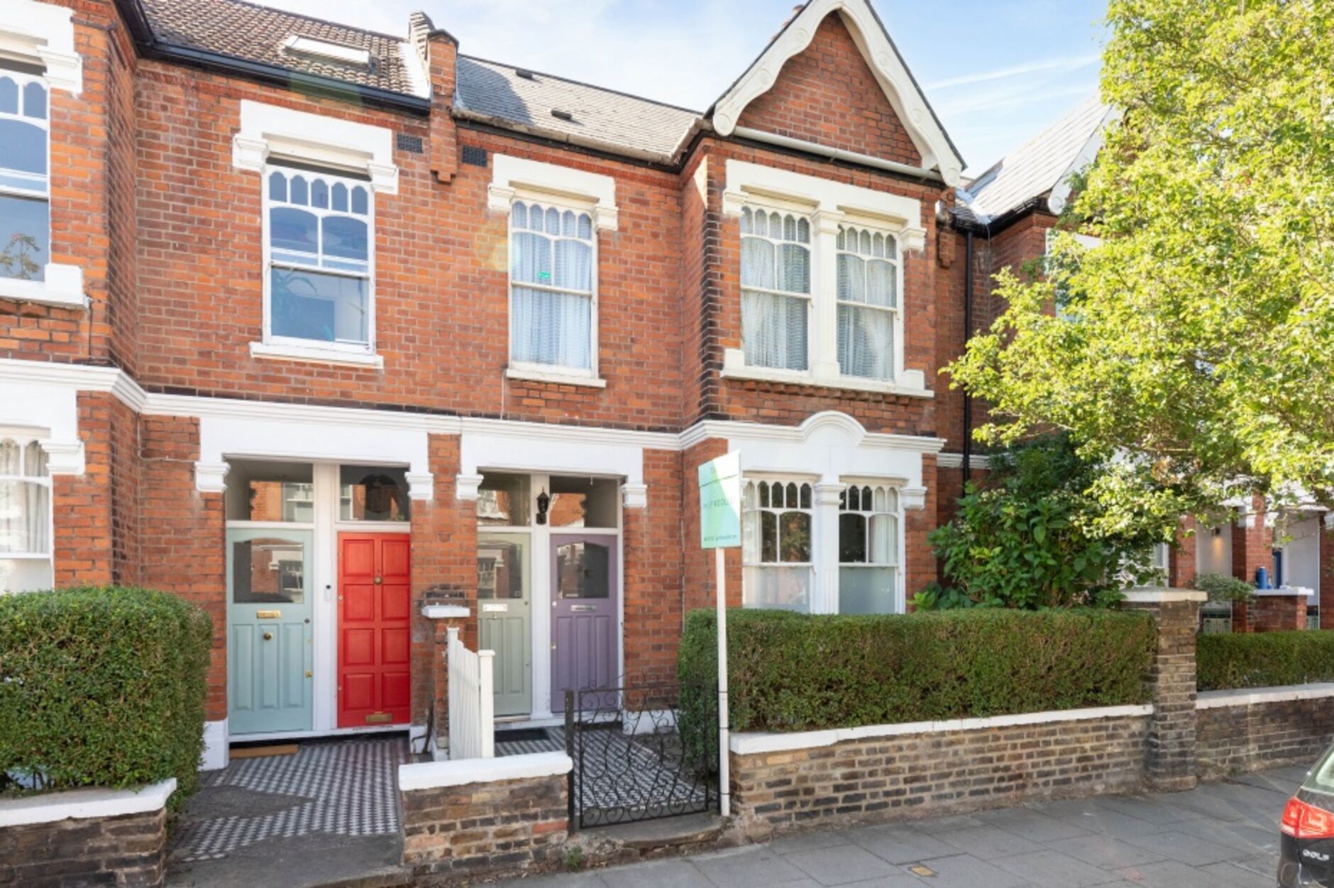 House Jeddo Road in Greater London