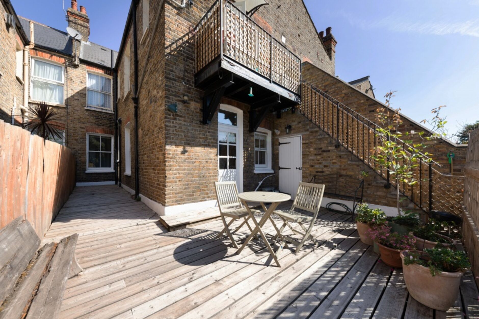 House Jeddo Road in Greater London
