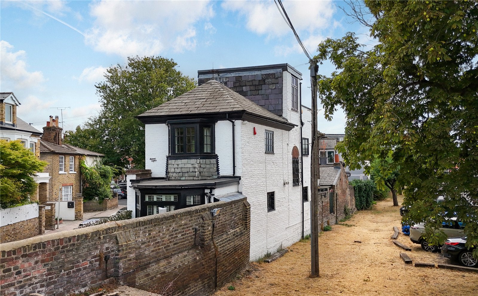 House Kew Foot Road in Greater London