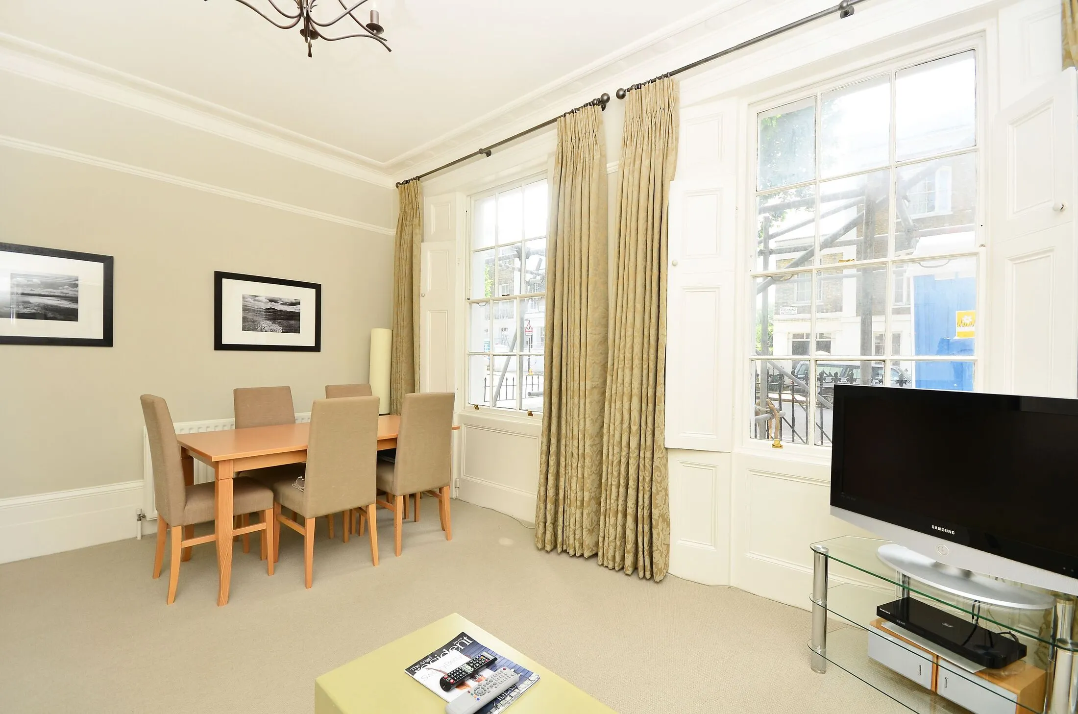 Flat Richmond Avenue in Greater London