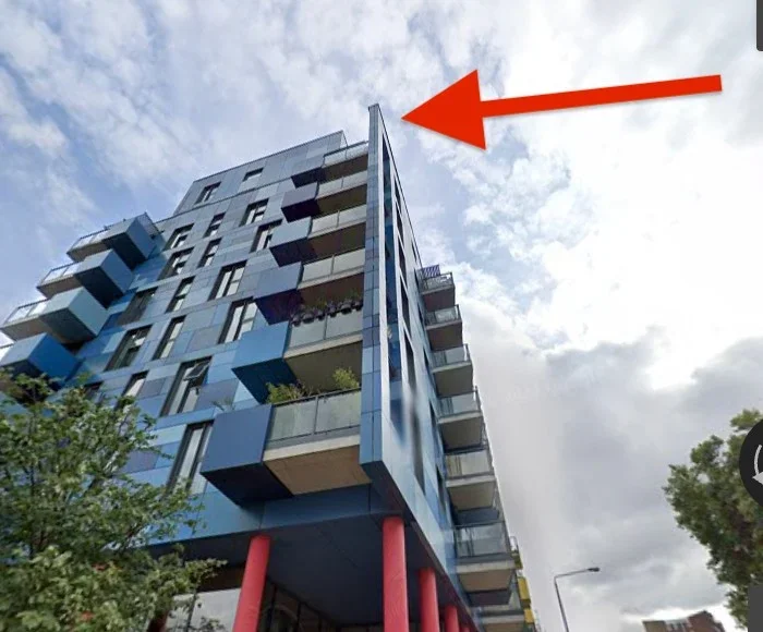 Flat Parkside Avenue in Greater London