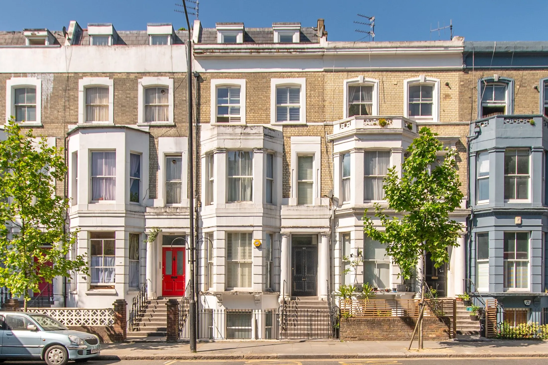Flat Ladbroke Grove in Greater London