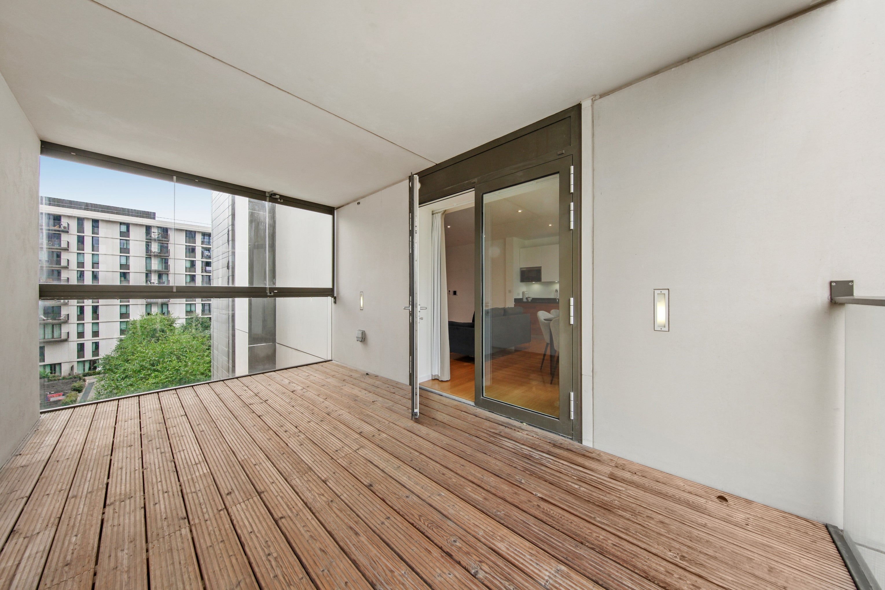 Flat Celebration Avenue in Greater London