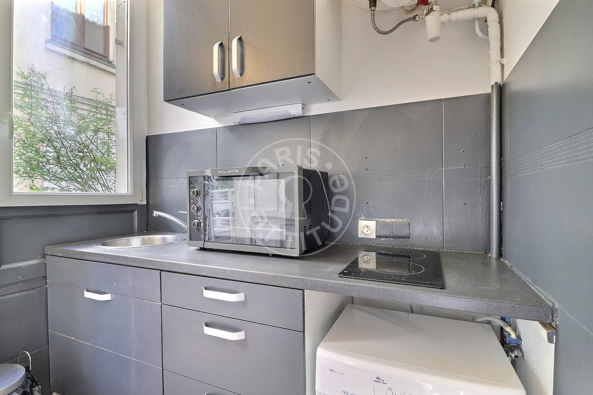 Flat Rue du Capitaine Madon in Paris