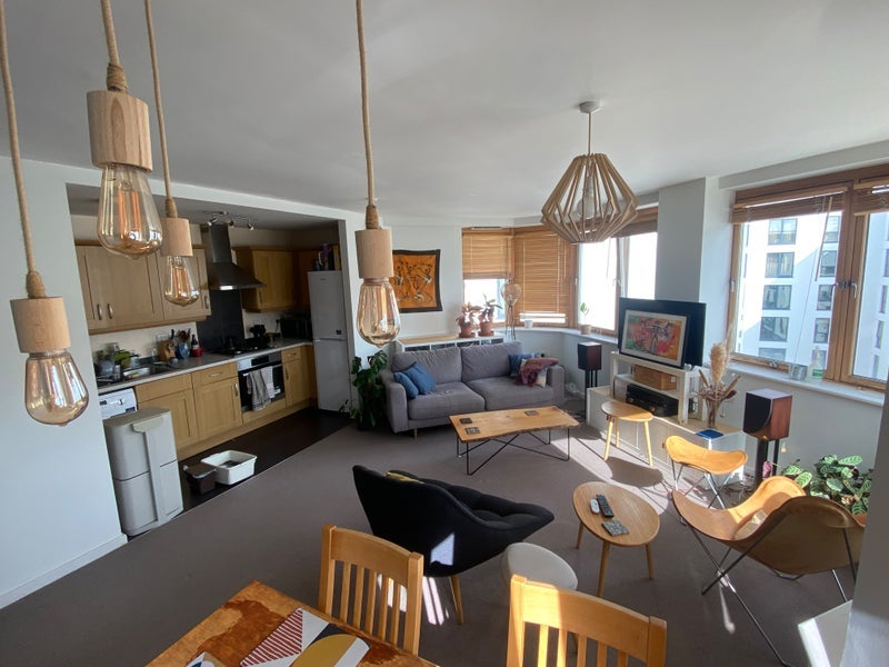 Room Lime Kiln Road in Bristol