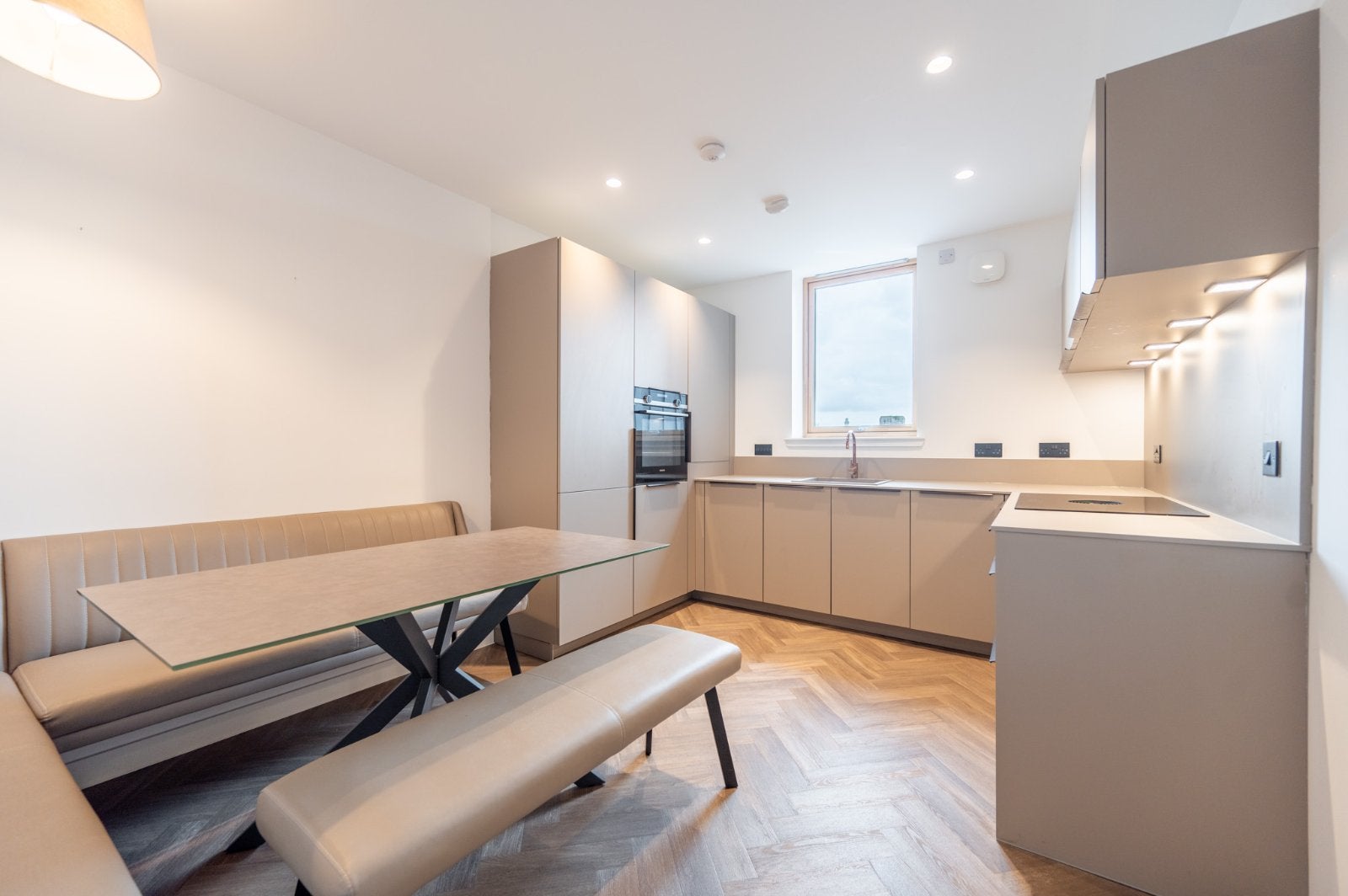 Flat Yorkhill Street in Glasgow