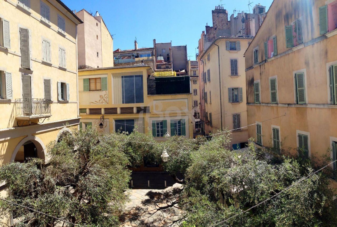 Appartement Rue des Riaux à Toulon