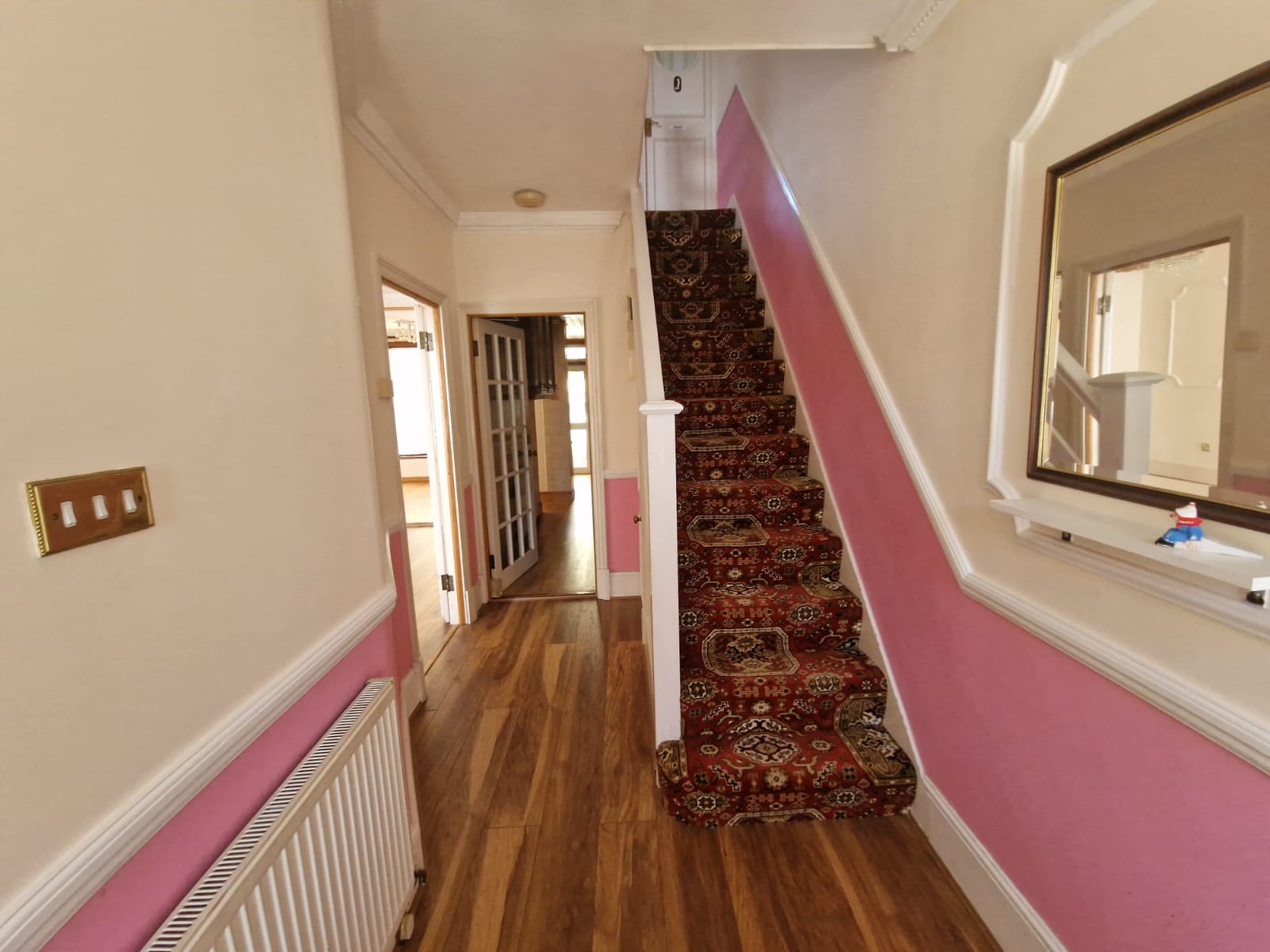 House Winchester Avenue in Greater London