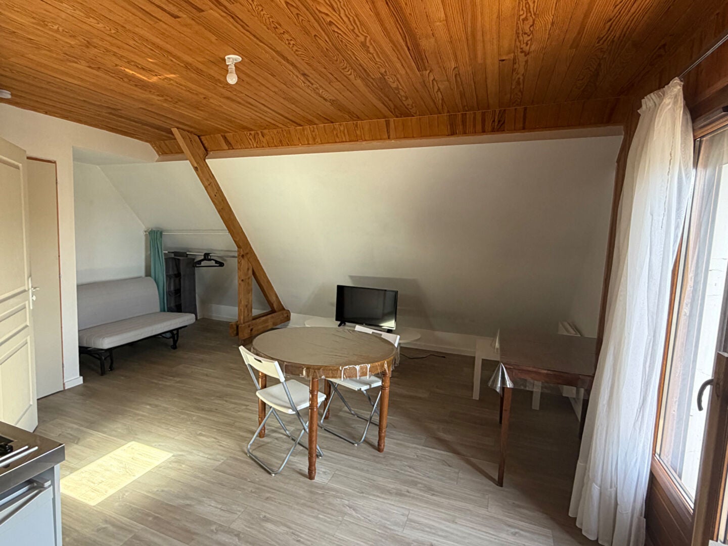 Room Rue des Carrières Saint-Julien in Caen