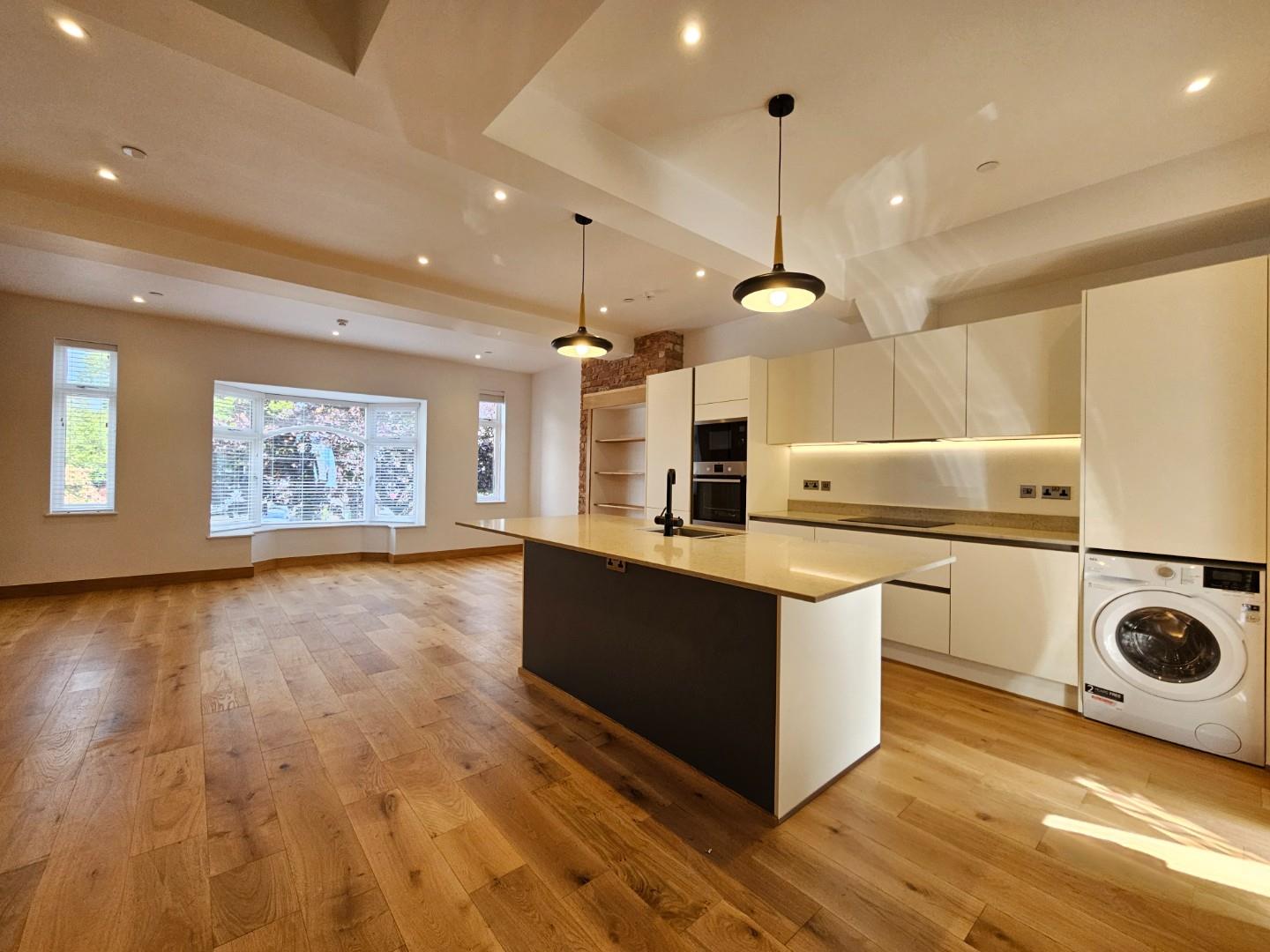 Flat Crown Passages in Trafford