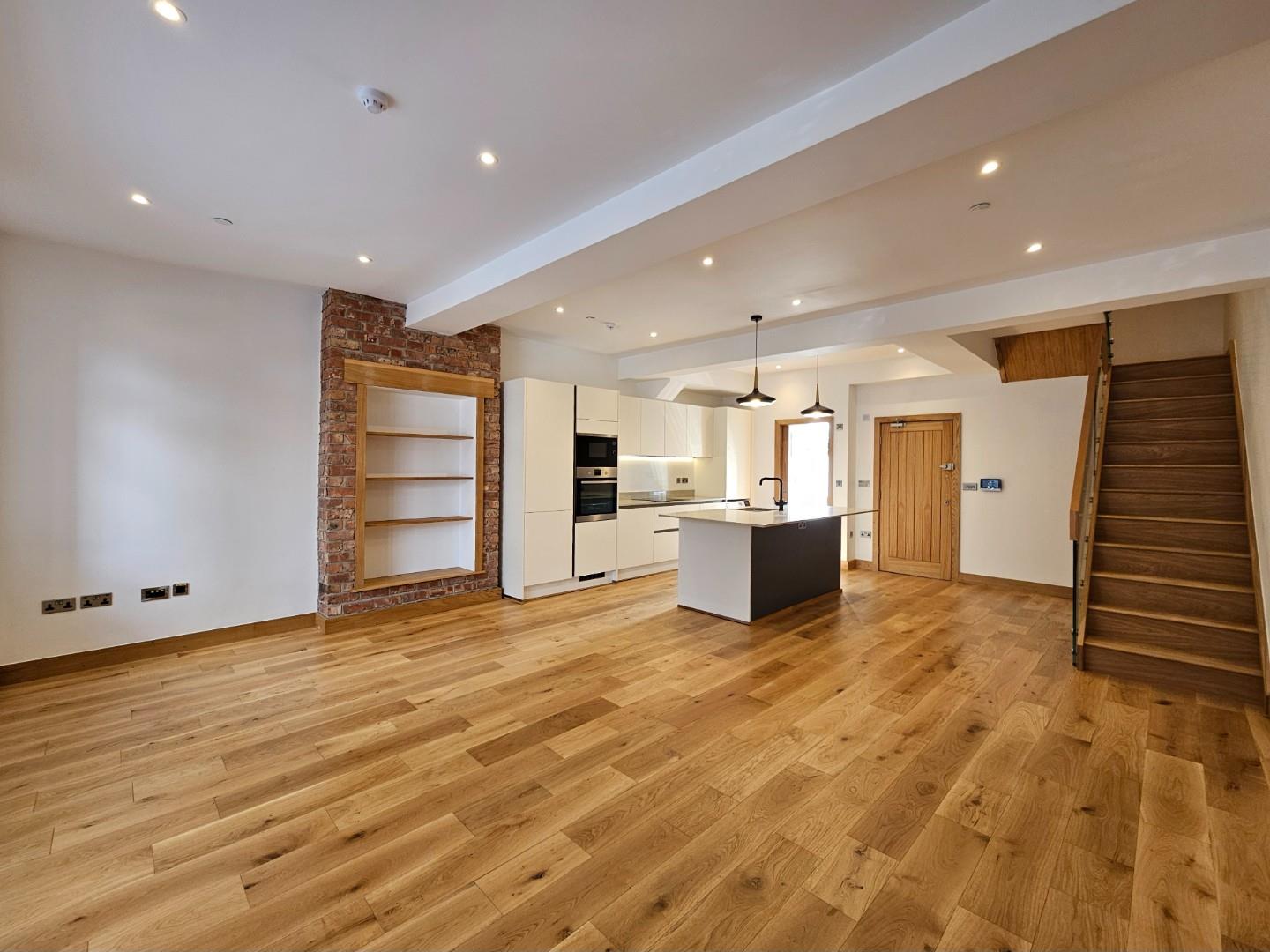 Flat Crown Passages in Trafford
