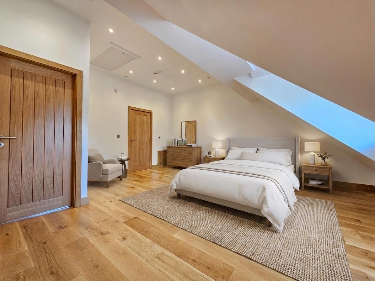 Flat Crown Passages in Trafford