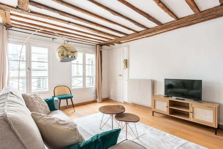 Appartement Rue des Saints-Pères à Paris