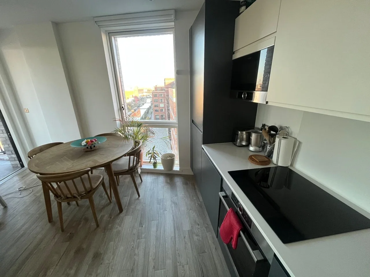 Flat Rookwood Way in Greater London