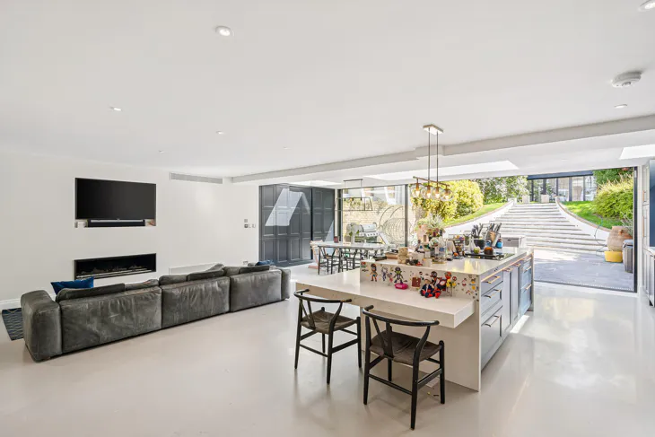 House Victoria Rise in Greater London