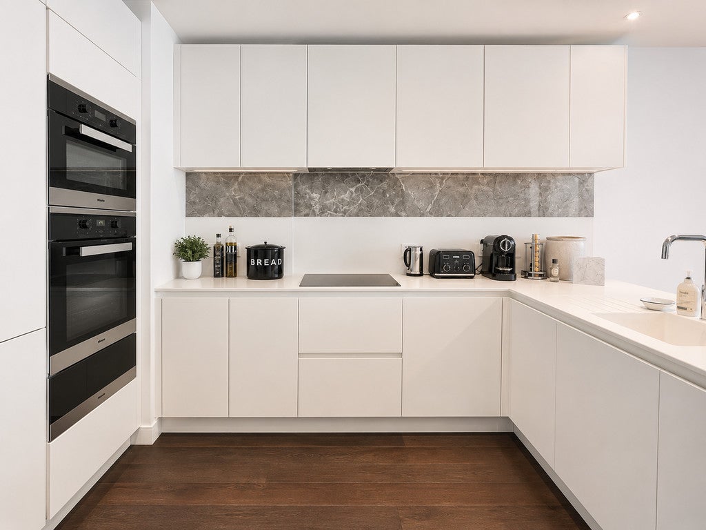 Flat Casson Street in London