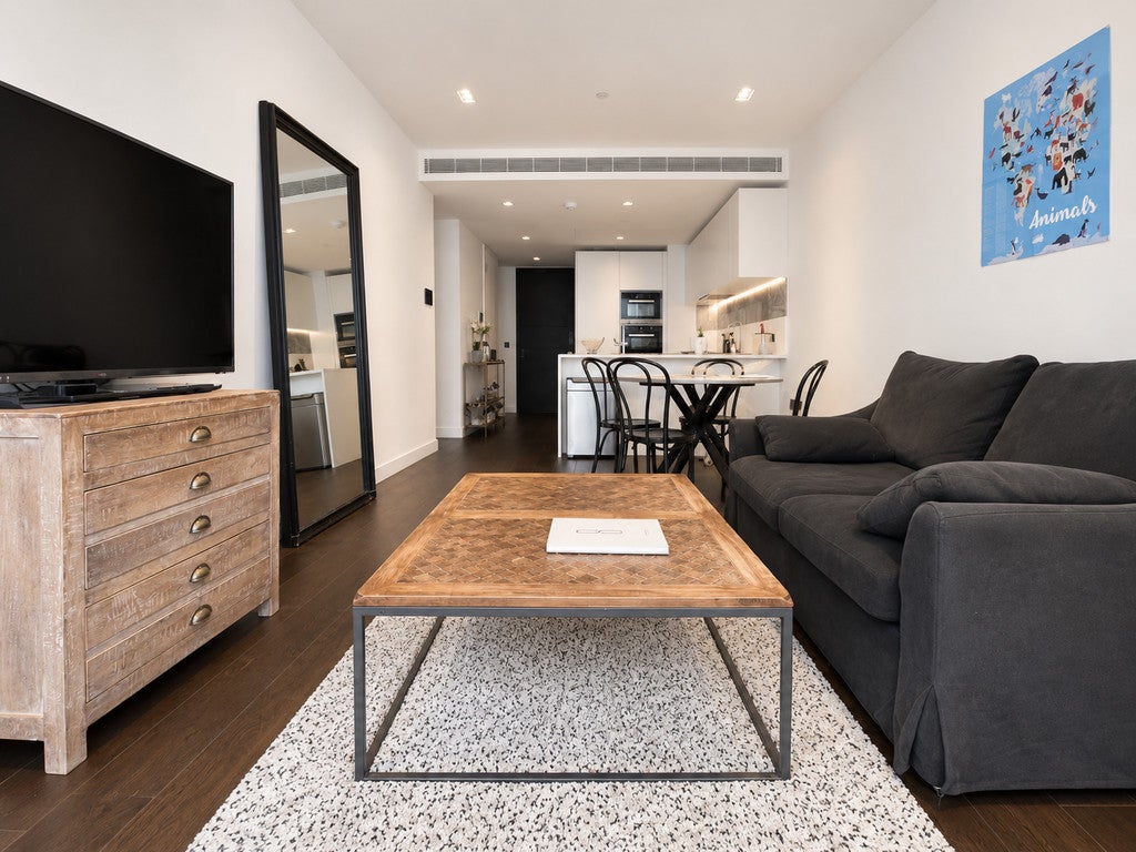 Flat Casson Street in London