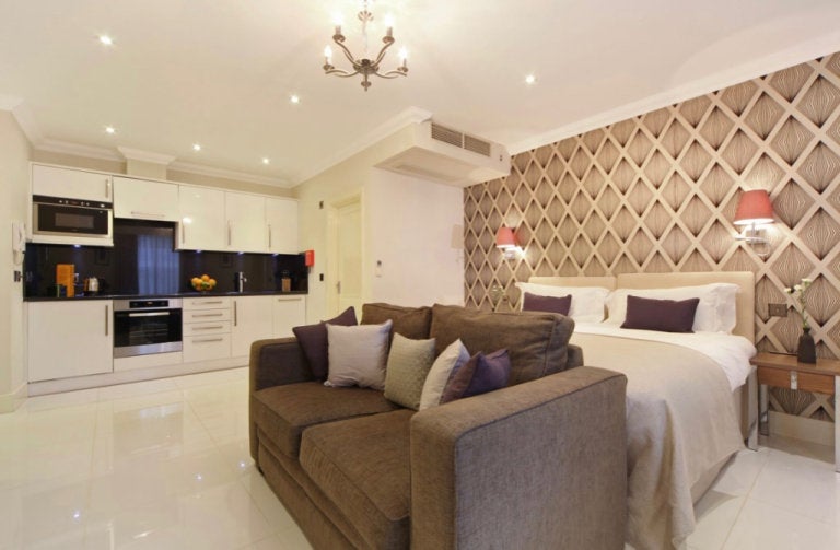 Flat Ashburn Gardens in Greater London
