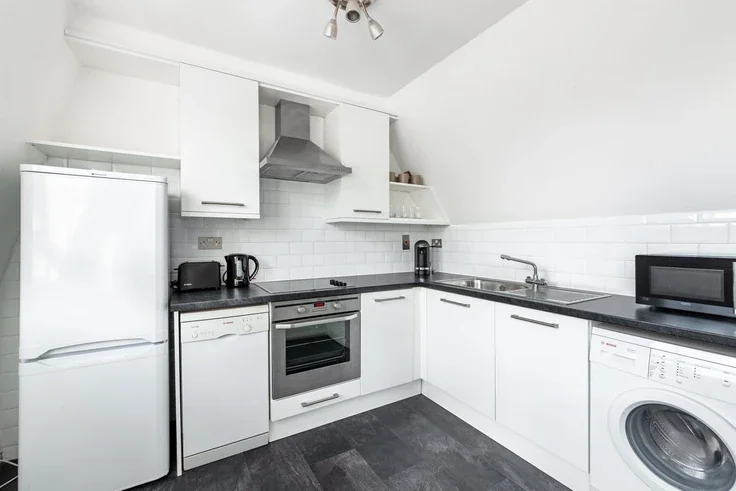 Flat Rutland Gate in City of Westminster