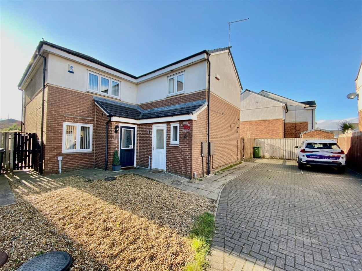 House Grebe Close in Whickham