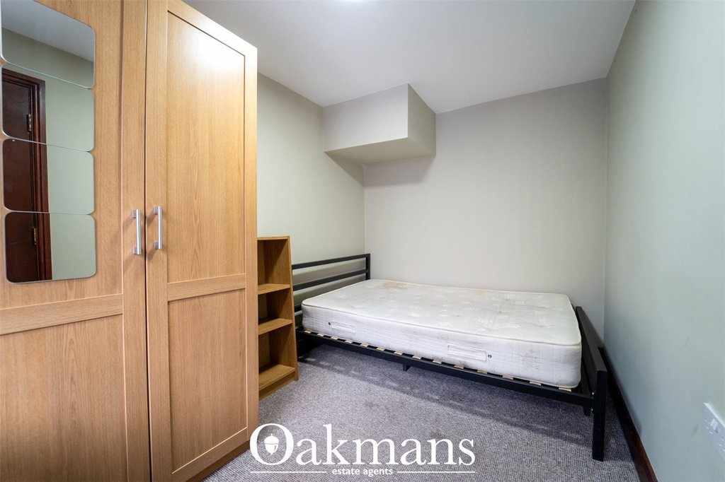 Flat Dawlish Road in Birmingham