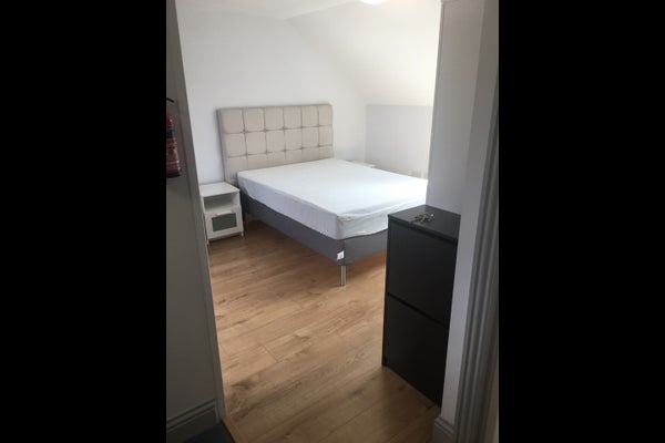 Flat Betham Road in London