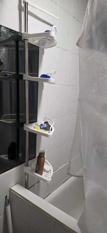 Room Hawtrey Close in Slough