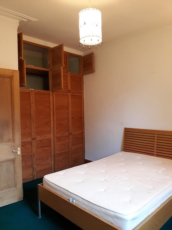 Flat Wheatfield Street in City of Edinburgh