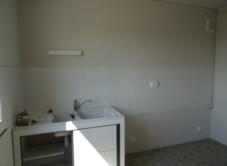 Appartement Place Pierre et Marie Curie à Avallon