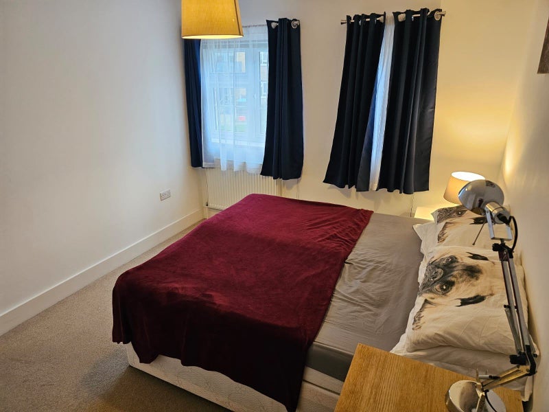 Room Boleyn Gardens in Brentwood