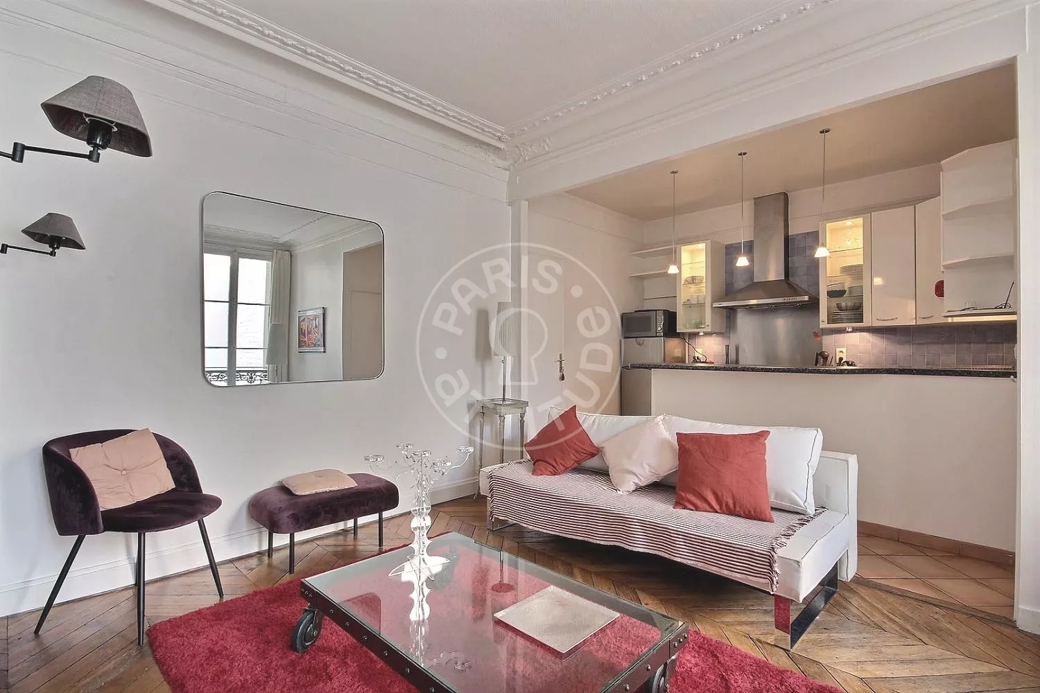 Appartement Rue du Bourg l'Abbé à Paris