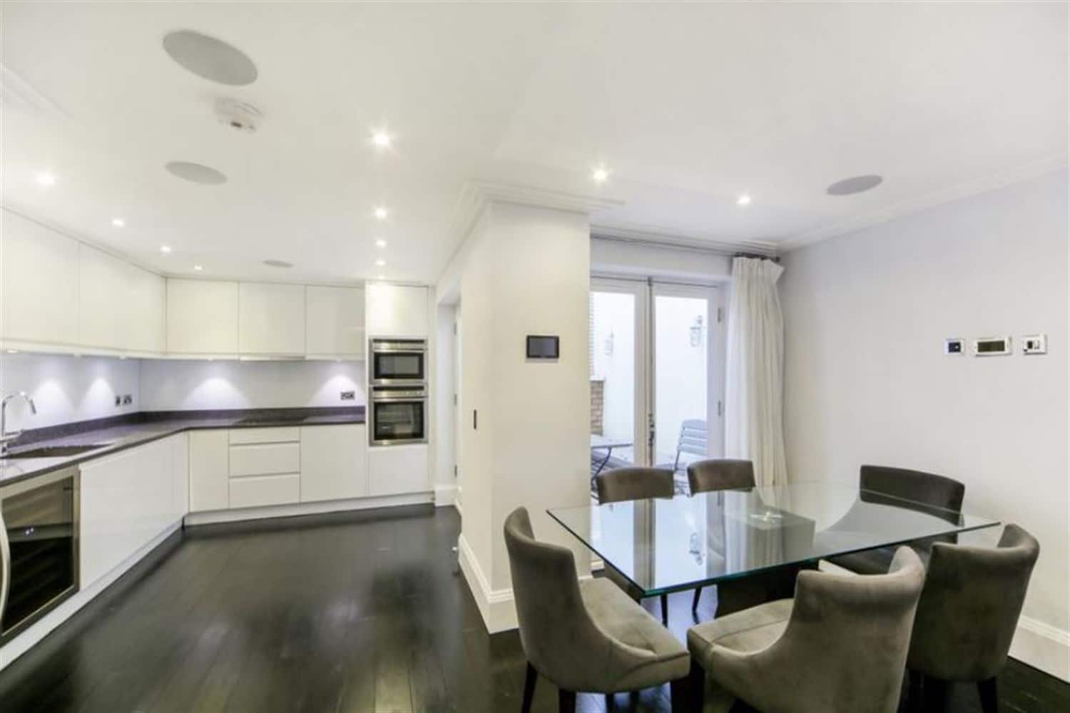 House Peony Court in Greater London