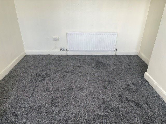 Flat Kingsway in Luton