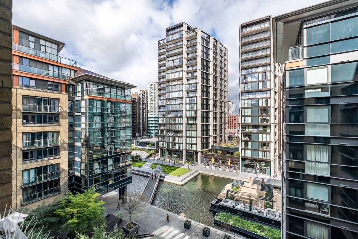 Flat Praed Street in City of Westminster